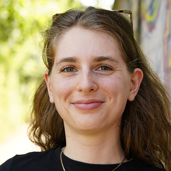 Becky_Mount_600px